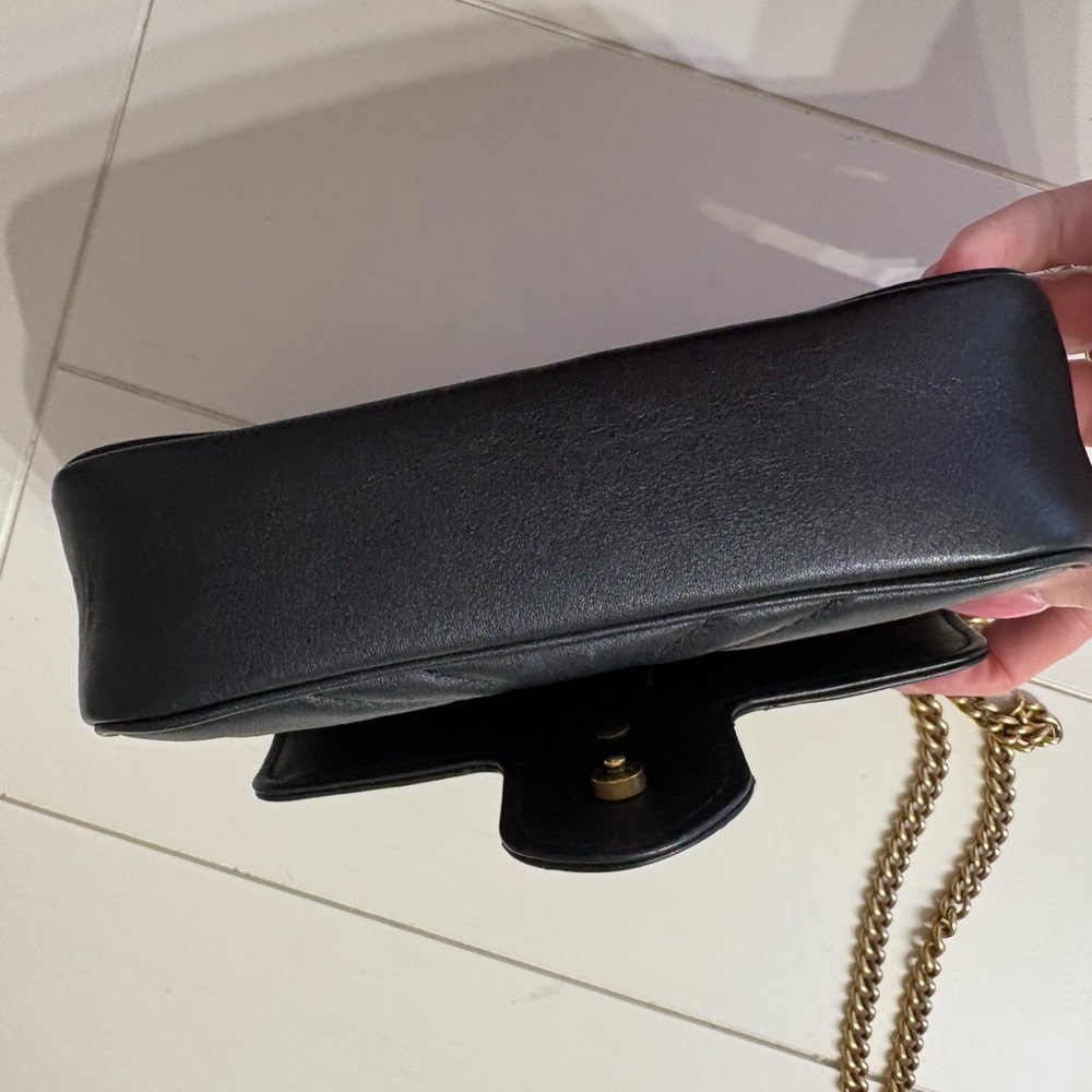 Gucci Black Mini Bag with Gold Logo marmont super mini - Picture 4 of 12